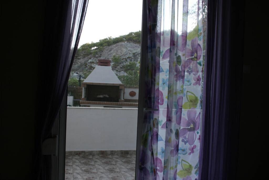 Kiki Stegna Apartment Archangelos  Exterior photo